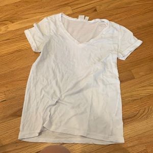 Basic white t